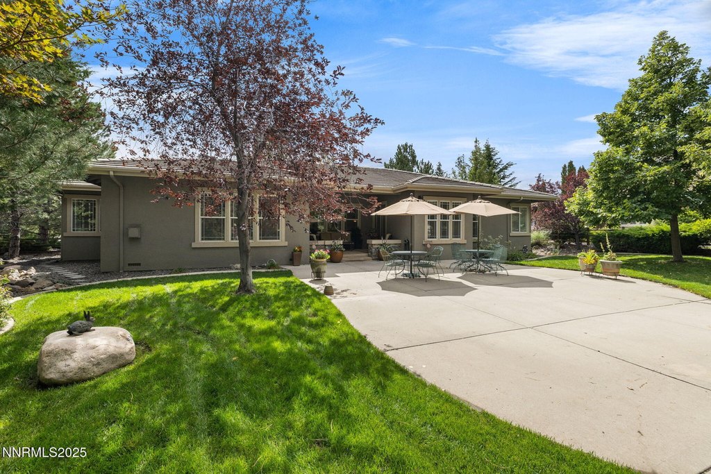 Reno, Nevada, 89519, United States, 4 Bedrooms Bedrooms, ,2.5 BathroomsBathrooms,Residential,Forsale,1954163