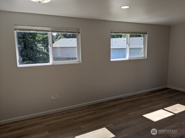 Shoreline, Washington, 98155, United States, 6 Bedrooms Bedrooms, ,6 BathroomsBathrooms,Residential,Forsale,2010232