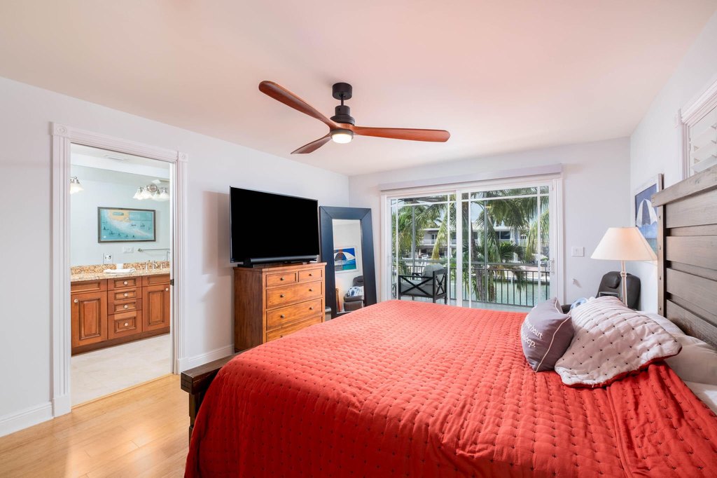 Plantation Key, Florida, 33036, United States, 4 Bedrooms Bedrooms, ,3 BathroomsBathrooms,Residential,Forsale,1971986