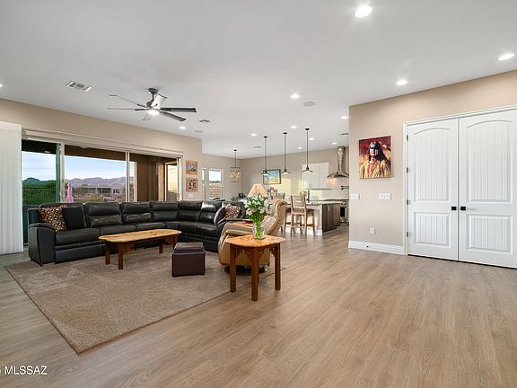 Oro Valley, Arizona, 85755, United States, 3 Bedrooms Bedrooms, ,3 BathroomsBathrooms,Residential,Forsale,1893859