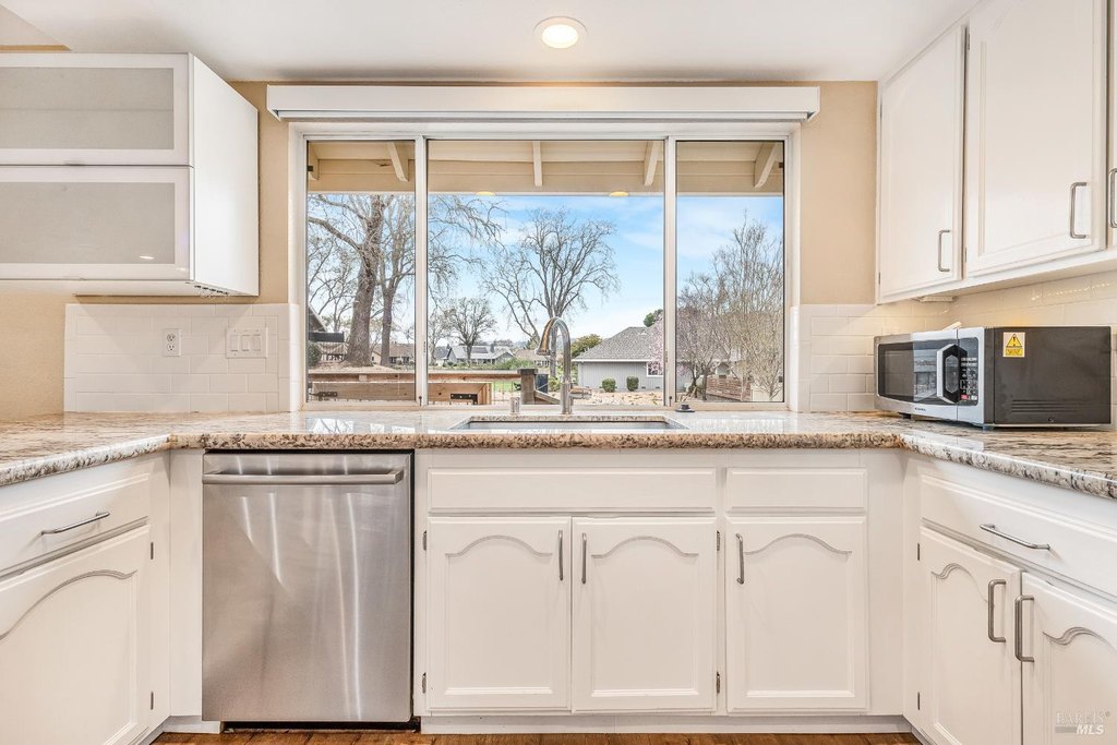 Santa Rosa, California, 95409, United States, 3 Bedrooms Bedrooms, ,2 BathroomsBathrooms,Residential,Forsale,1953130
