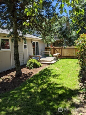 Shoreline, Washington, 98155, United States, 6 Bedrooms Bedrooms, ,6 BathroomsBathrooms,Residential,Forsale,2010232