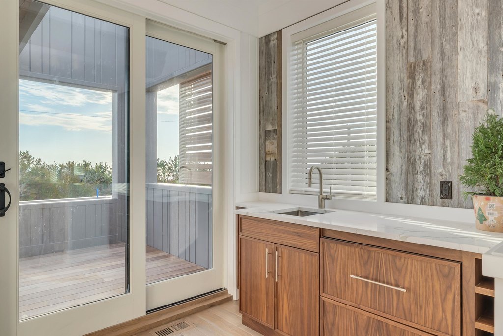 Cape May Point, New Jersey, 08212, United States, 3 Bedrooms Bedrooms, ,2.5 BathroomsBathrooms,Residential,Forsale,1967243