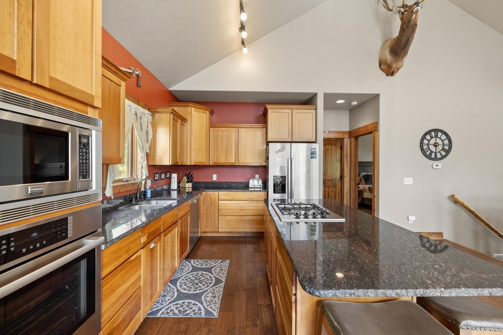 Lead, South Dakota, 57754, United States, 3 Bedrooms Bedrooms, ,2 BathroomsBathrooms,Residential,Forsale,1962251