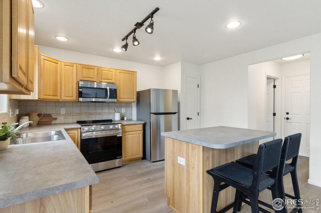 Fort Collins, Colorado, 80524, United States, 3 Bedrooms Bedrooms, ,2.5 BathroomsBathrooms,Residential,Forsale,1967227