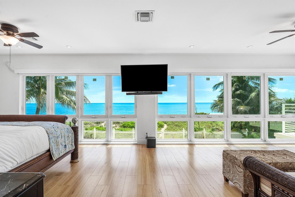 Pompano Beach, Florida, 33062, United States, 4 Bedrooms Bedrooms, ,4.5 BathroomsBathrooms,Residential,Forsale,1886560