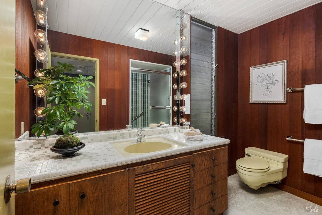 Santa Rosa, California, 95409, United States, 3 Bedrooms Bedrooms, ,2.5 BathroomsBathrooms,Residential,Forsale,1985934