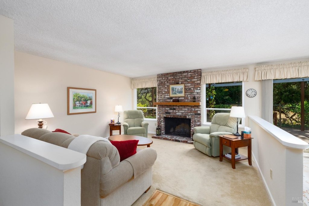 Santa Rosa, California, 95409, United States, 2 Bedrooms Bedrooms, ,2 BathroomsBathrooms,Residential,Forsale,1953129