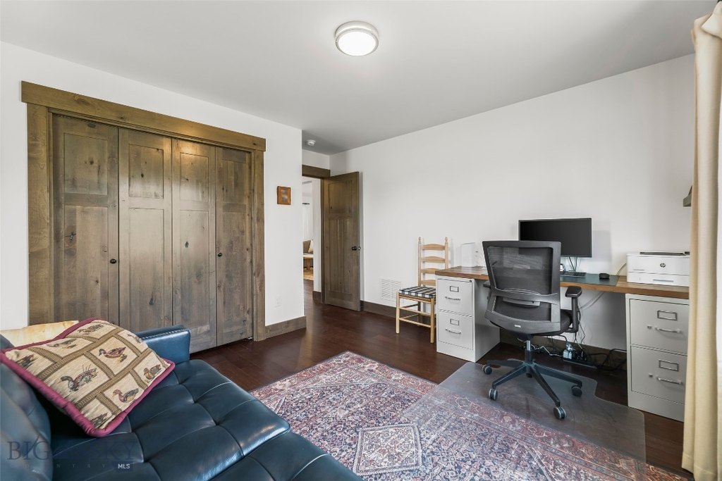 Ennis, Montana, 59729, United States, 3 Bedrooms Bedrooms, ,2 BathroomsBathrooms,Residential,Forsale,1986961