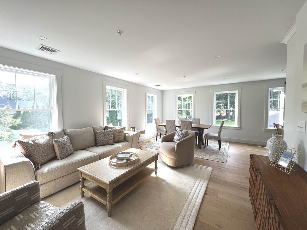Rye, New Hampshire, 03870, United States, 2 Bedrooms Bedrooms, ,1 BathroomBathrooms,Residential,Forsale,1952923