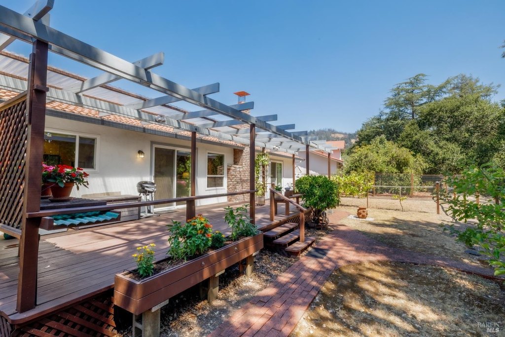 Santa Rosa, California, 95409, United States, 2 Bedrooms Bedrooms, ,2 BathroomsBathrooms,Residential,Forsale,1953129