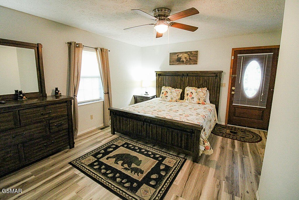 Sevierville, Tennessee, 37876, United States, 4 Bedrooms Bedrooms, ,4 BathroomsBathrooms,Residential,Forsale,1960230