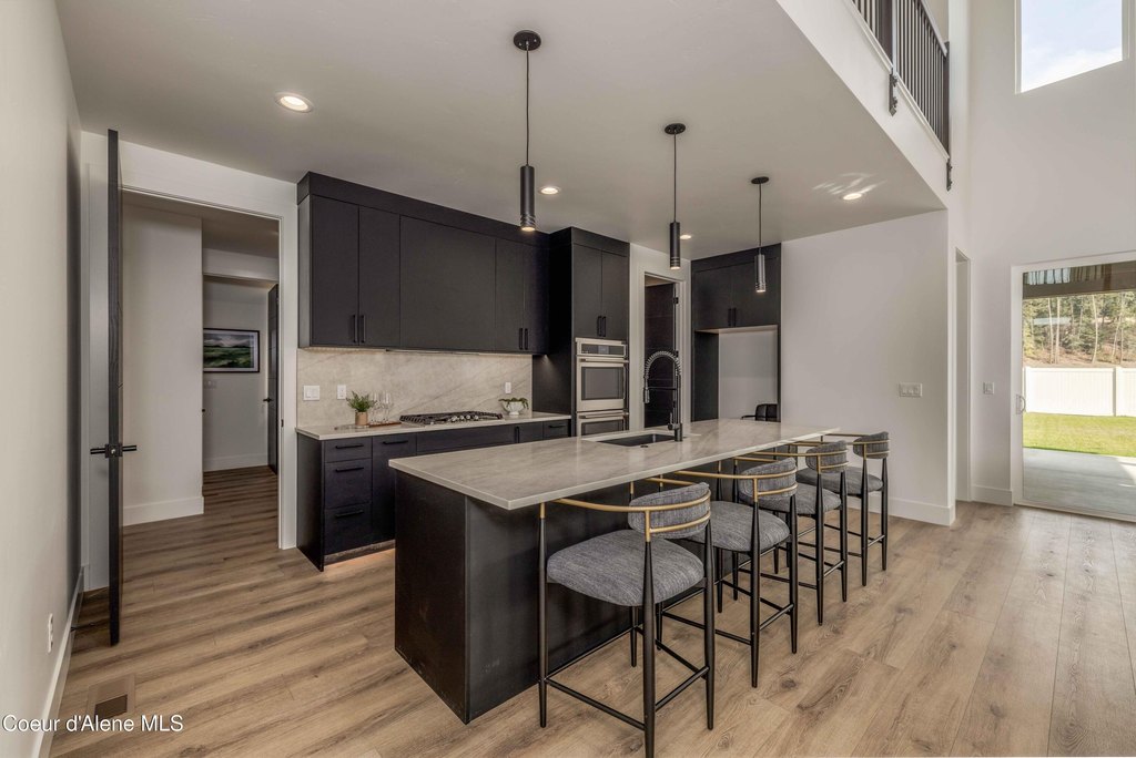 Hayden, Idaho, 83835, United States, 5 Bedrooms Bedrooms, ,4.5 BathroomsBathrooms,Residential,Forsale,1984586