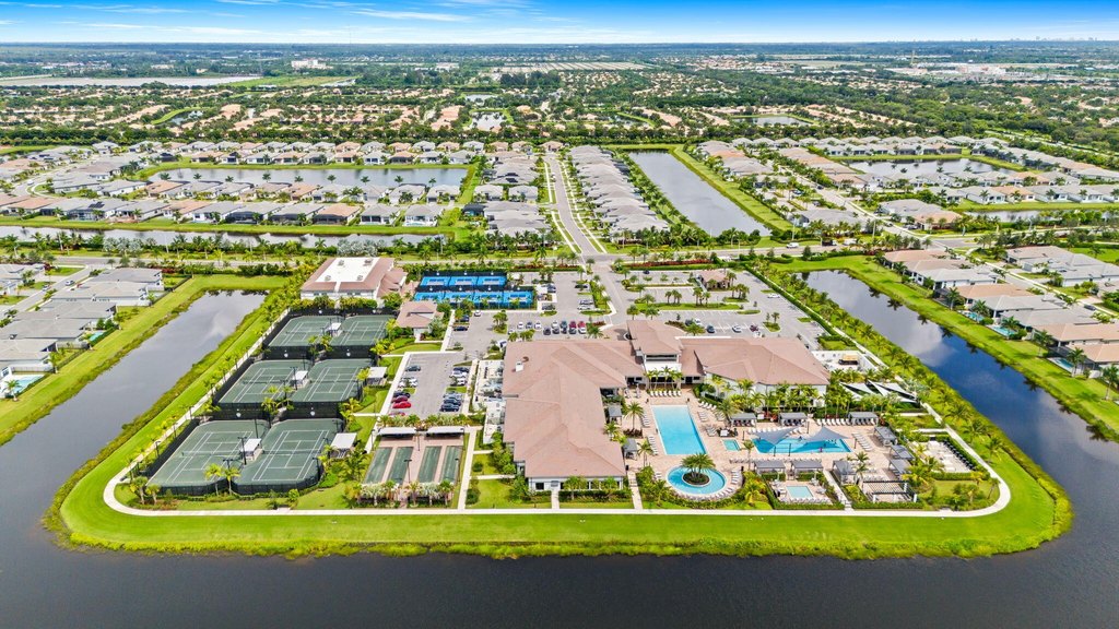 Boynton Beach, Florida, 33473, United States, 3 Bedrooms Bedrooms, ,3 BathroomsBathrooms,Residential,Forsale,1969927