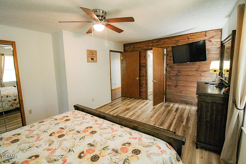 Sevierville, Tennessee, 37876, United States, 4 Bedrooms Bedrooms, ,4 BathroomsBathrooms,Residential,Forsale,1960230