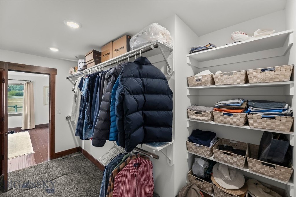 Ennis, Montana, 59729, United States, 3 Bedrooms Bedrooms, ,2 BathroomsBathrooms,Residential,Forsale,1986961