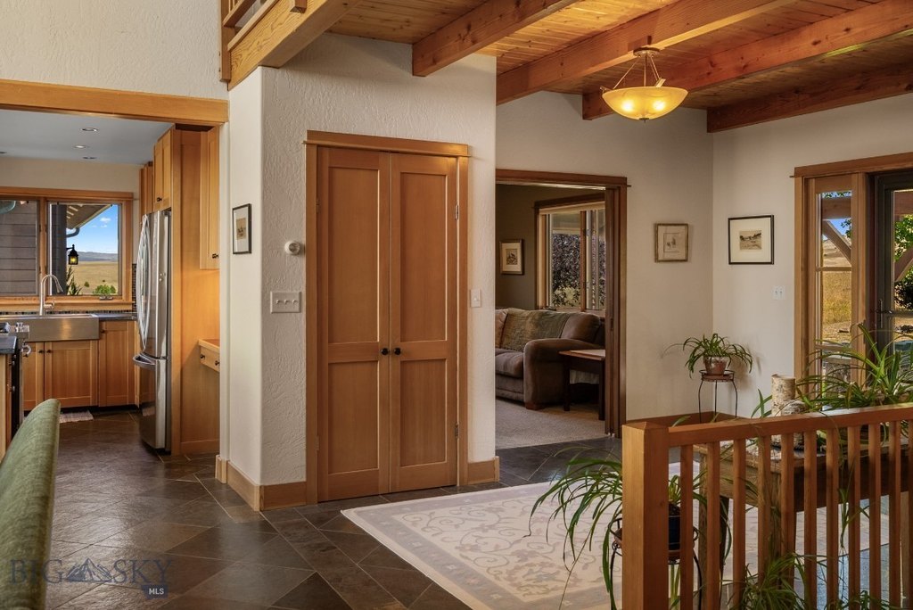 Belgrade, Montana, 59714, United States, 4 Bedrooms Bedrooms, ,4 BathroomsBathrooms,Residential,Forsale,1986966