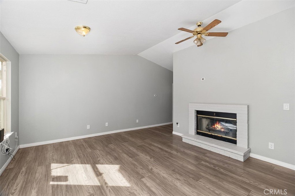 Hemet, California, 92544, United States, 4 Bedrooms Bedrooms, ,2.5 BathroomsBathrooms,Residential,Forsale,1953041