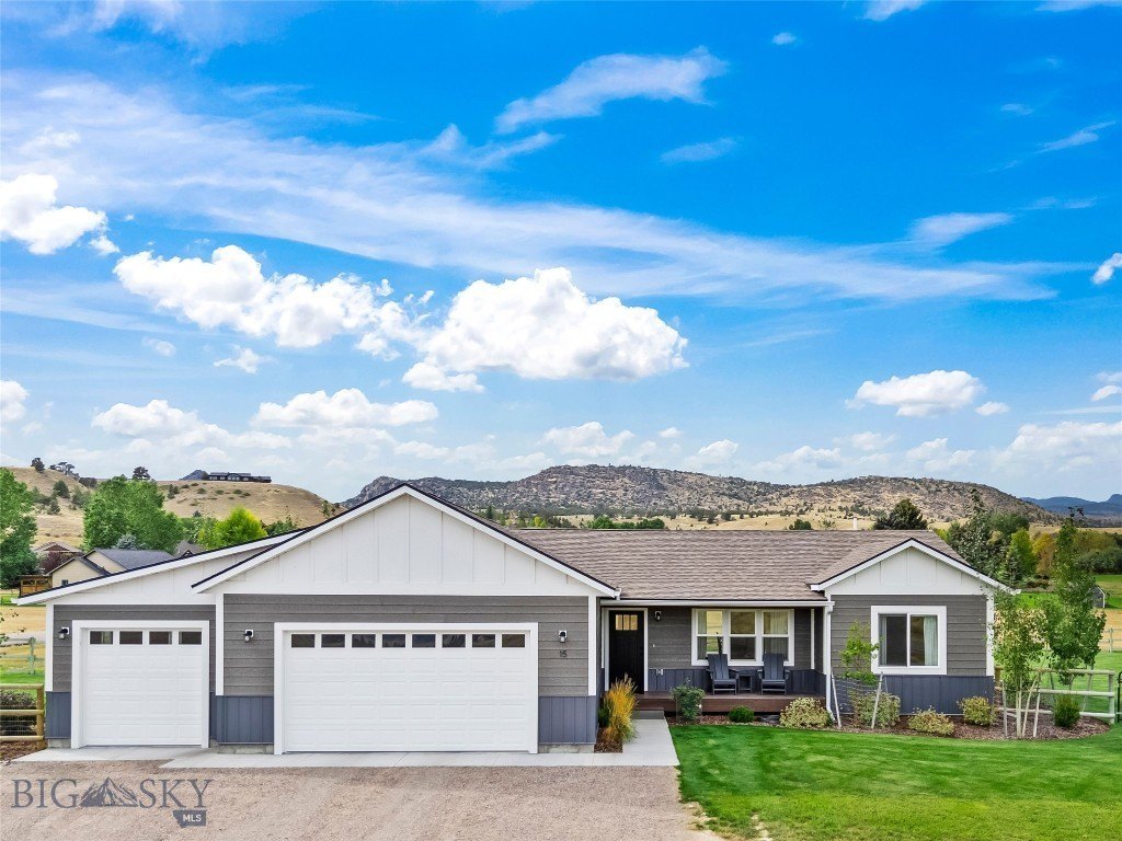 Ennis, Montana, 59729, United States, 3 Bedrooms Bedrooms, ,2 BathroomsBathrooms,Residential,Forsale,1986961