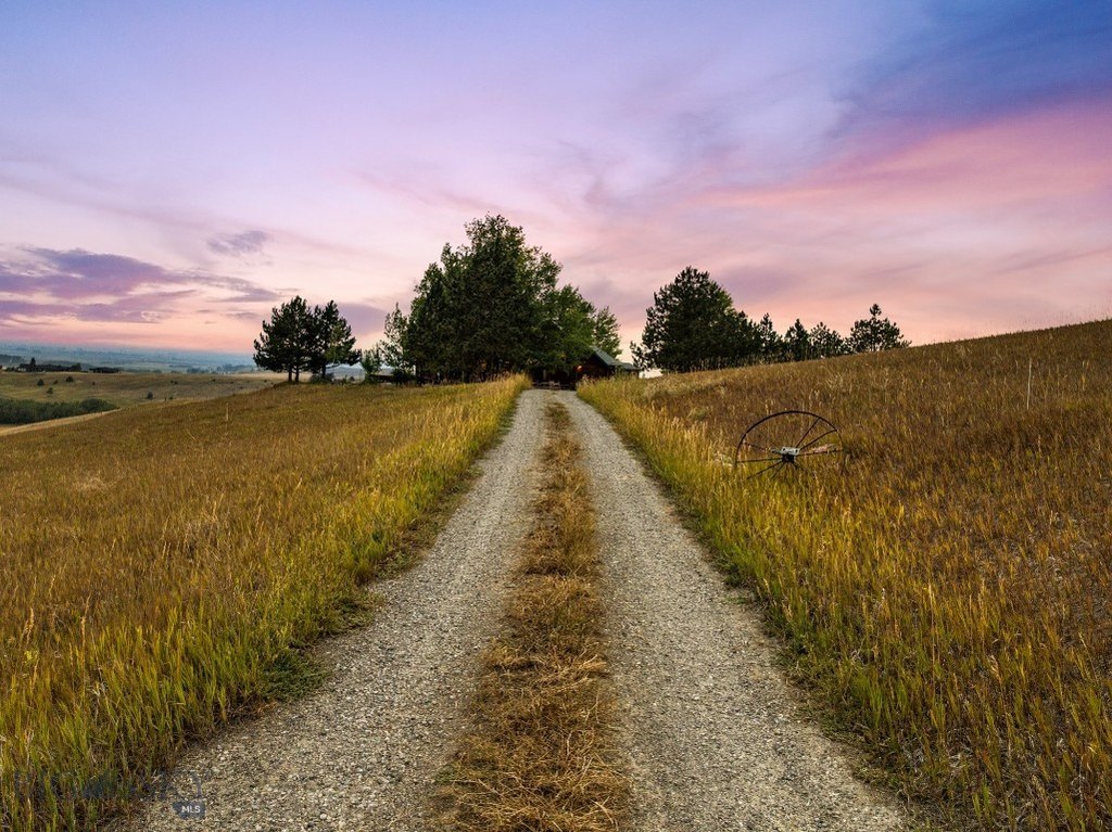 Belgrade, Montana, 59714, United States, 4 Bedrooms Bedrooms, ,4 BathroomsBathrooms,Residential,Forsale,1986966