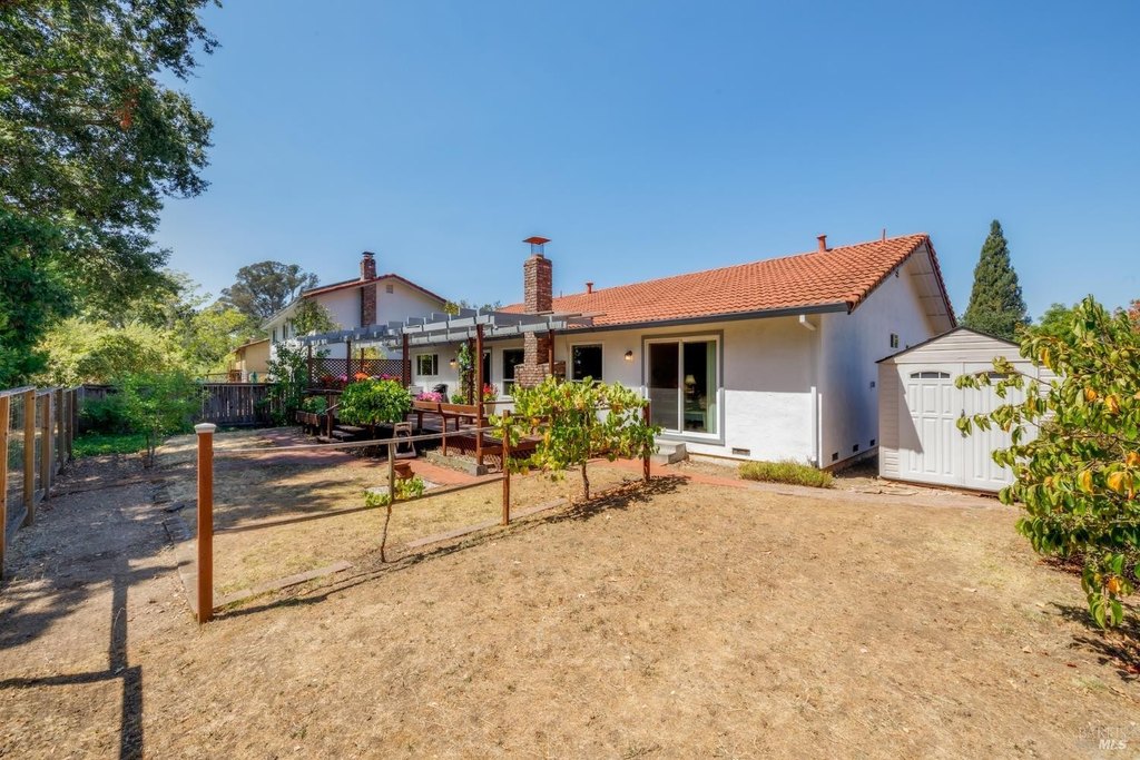 Santa Rosa, California, 95409, United States, 2 Bedrooms Bedrooms, ,2 BathroomsBathrooms,Residential,Forsale,1953129