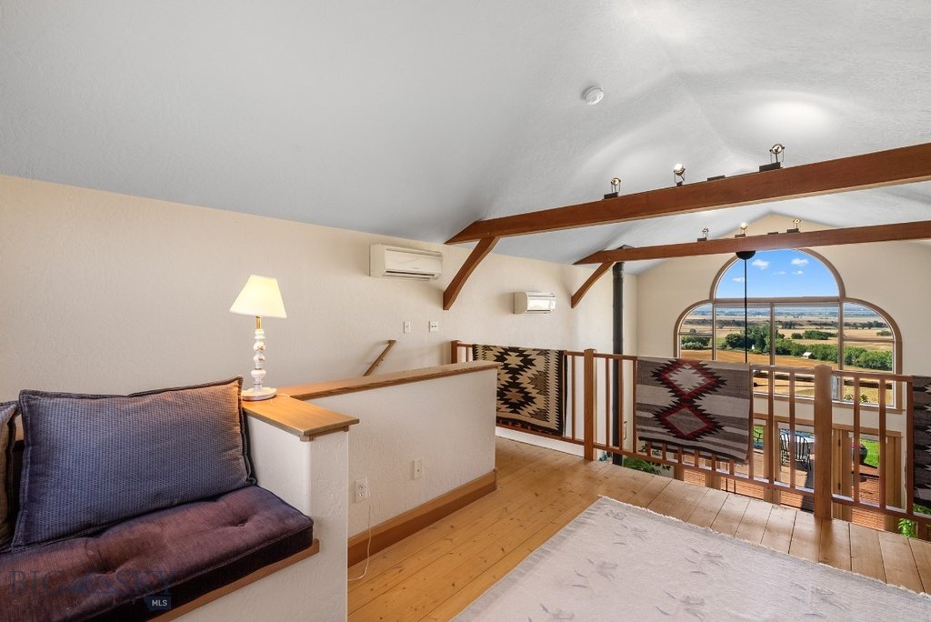 Belgrade, Montana, 59714, United States, 4 Bedrooms Bedrooms, ,4 BathroomsBathrooms,Residential,Forsale,1986966