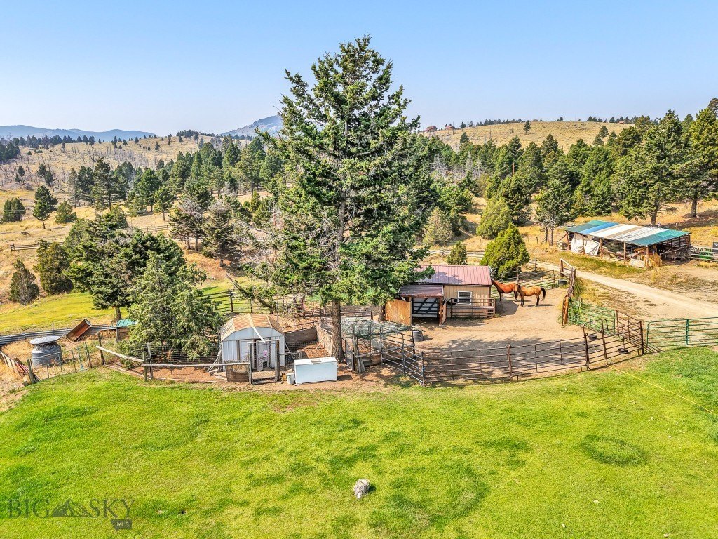 Whitehall, Montana, 59759, United States, 2 Bedrooms Bedrooms, ,2 BathroomsBathrooms,Residential,Forsale,1986969