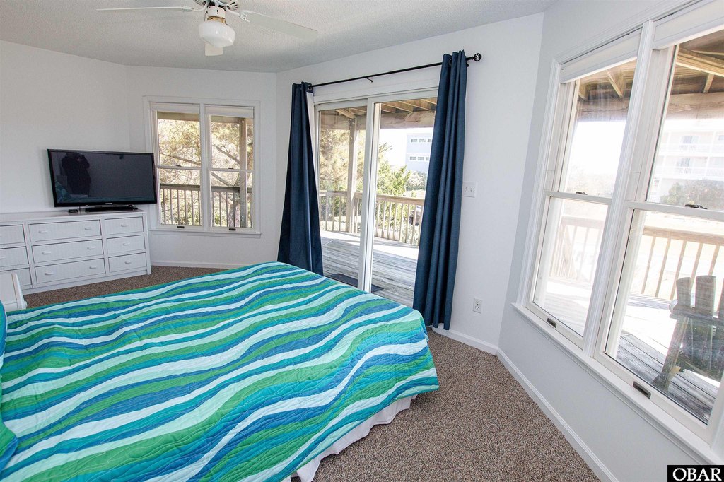 Corolla, North Carolina, 27927, United States, 5 Bedrooms Bedrooms, ,4.5 BathroomsBathrooms,Residential,Forsale,1993784