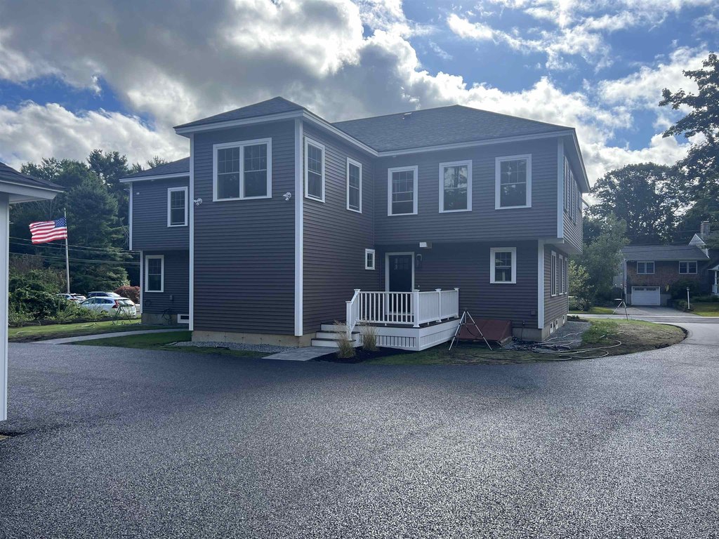 Rye, New Hampshire, 03870, United States, 2 Bedrooms Bedrooms, ,1 BathroomBathrooms,Residential,Forsale,1952923