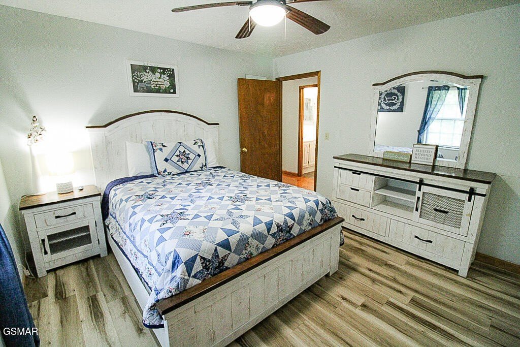 Sevierville, Tennessee, 37876, United States, 4 Bedrooms Bedrooms, ,4 BathroomsBathrooms,Residential,Forsale,1960230