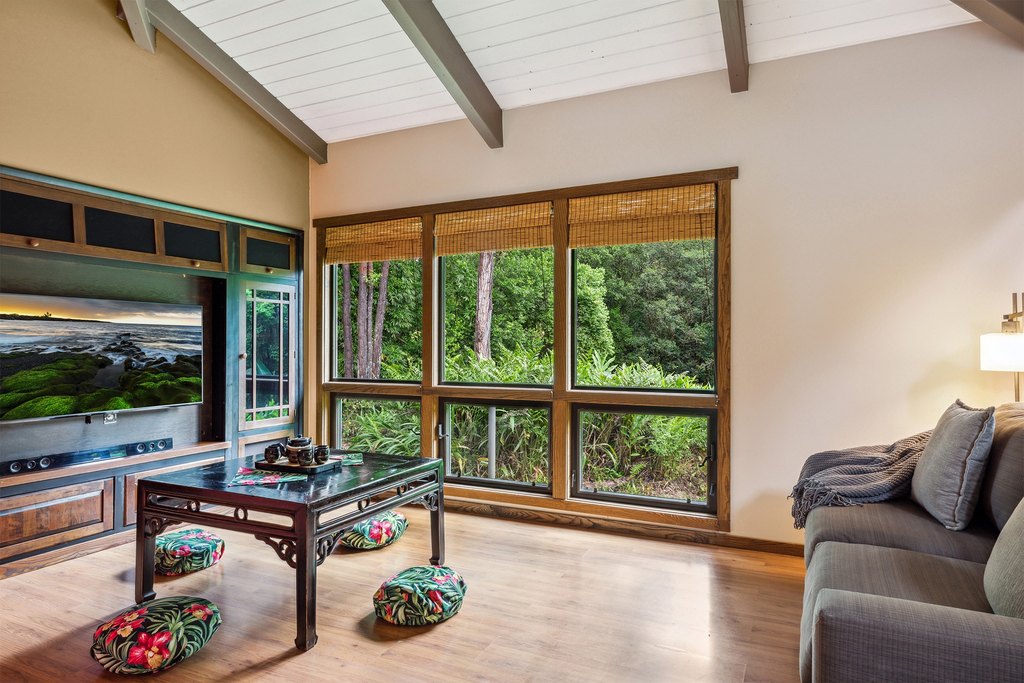 Honokaa, Hawaii, 96727, United States, 5 Bedrooms Bedrooms, ,5.5 BathroomsBathrooms,Residential,Forsale,2004407