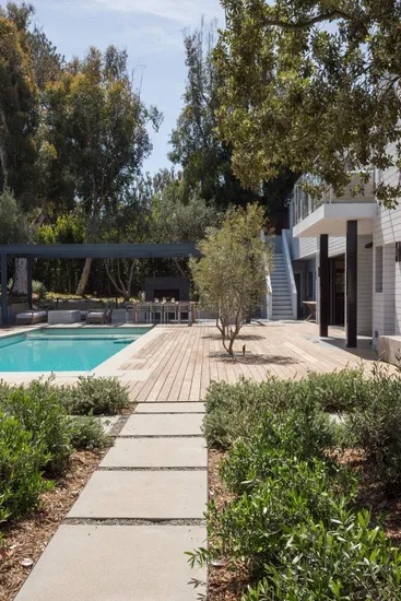 Malibu, California, 90265, United States, 5 Bedrooms Bedrooms, ,6 BathroomsBathrooms,Residential,Forsale,1946209