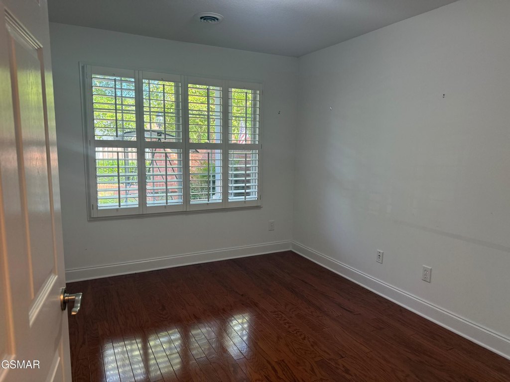 Sevierville, Tennessee, 37862, United States, 3 Bedrooms Bedrooms, ,3 BathroomsBathrooms,Residential,Forsale,1960239