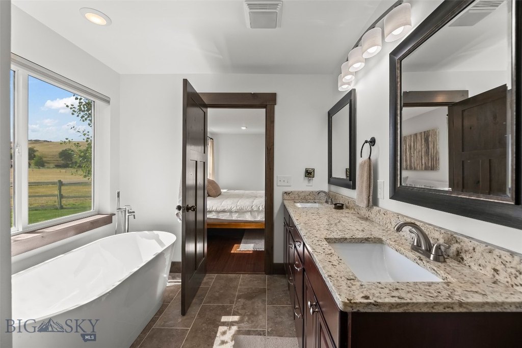 Ennis, Montana, 59729, United States, 3 Bedrooms Bedrooms, ,2 BathroomsBathrooms,Residential,Forsale,1986961