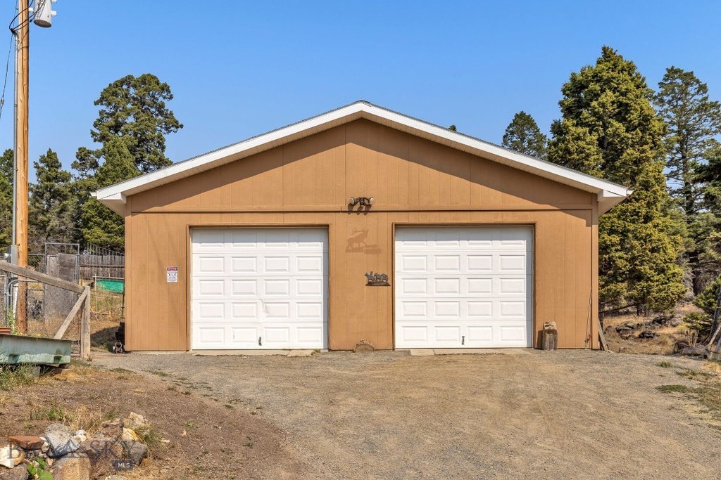 Whitehall, Montana, 59759, United States, 2 Bedrooms Bedrooms, ,2 BathroomsBathrooms,Residential,Forsale,1986969