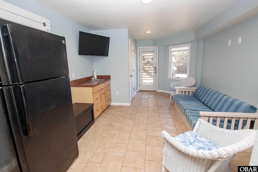 Corolla, North Carolina, 27927, United States, 5 Bedrooms Bedrooms, ,4.5 BathroomsBathrooms,Residential,Forsale,1993784