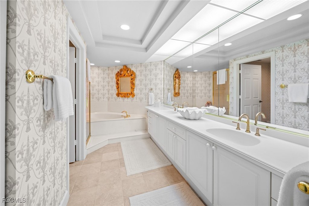 Sanibel, Florida, 33957, United States, 3 Bedrooms Bedrooms, ,3 BathroomsBathrooms,Residential,Forsale,1954231