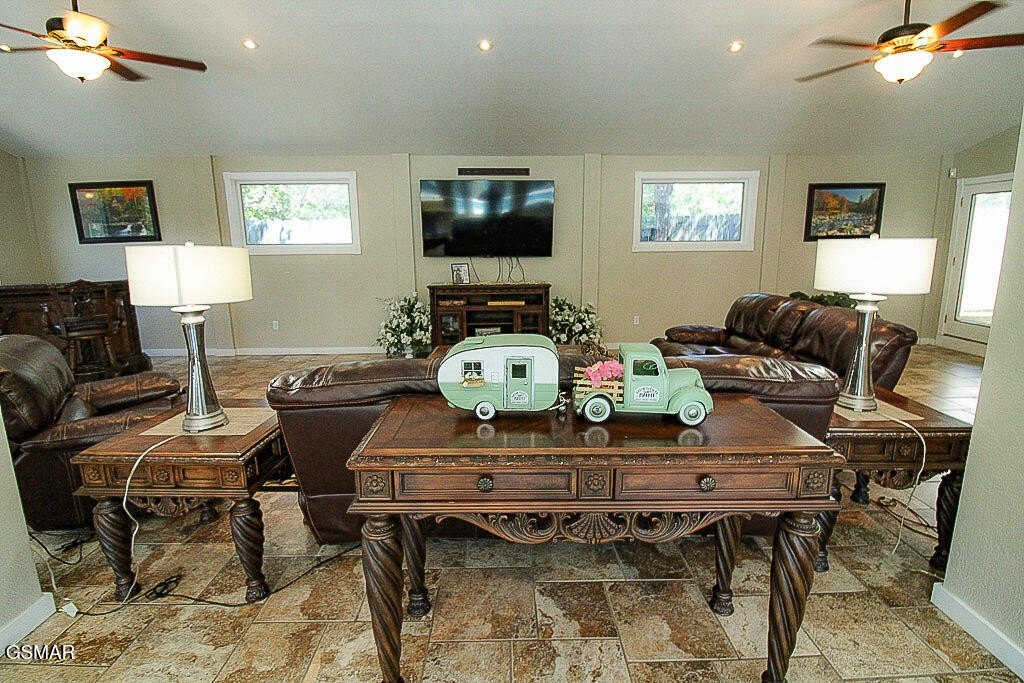 Sevierville, Tennessee, 37876, United States, 4 Bedrooms Bedrooms, ,4 BathroomsBathrooms,Residential,Forsale,1960230