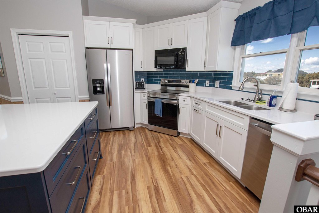 Corolla, North Carolina, 27927, United States, 5 Bedrooms Bedrooms, ,4.5 BathroomsBathrooms,Residential,Forsale,1993784