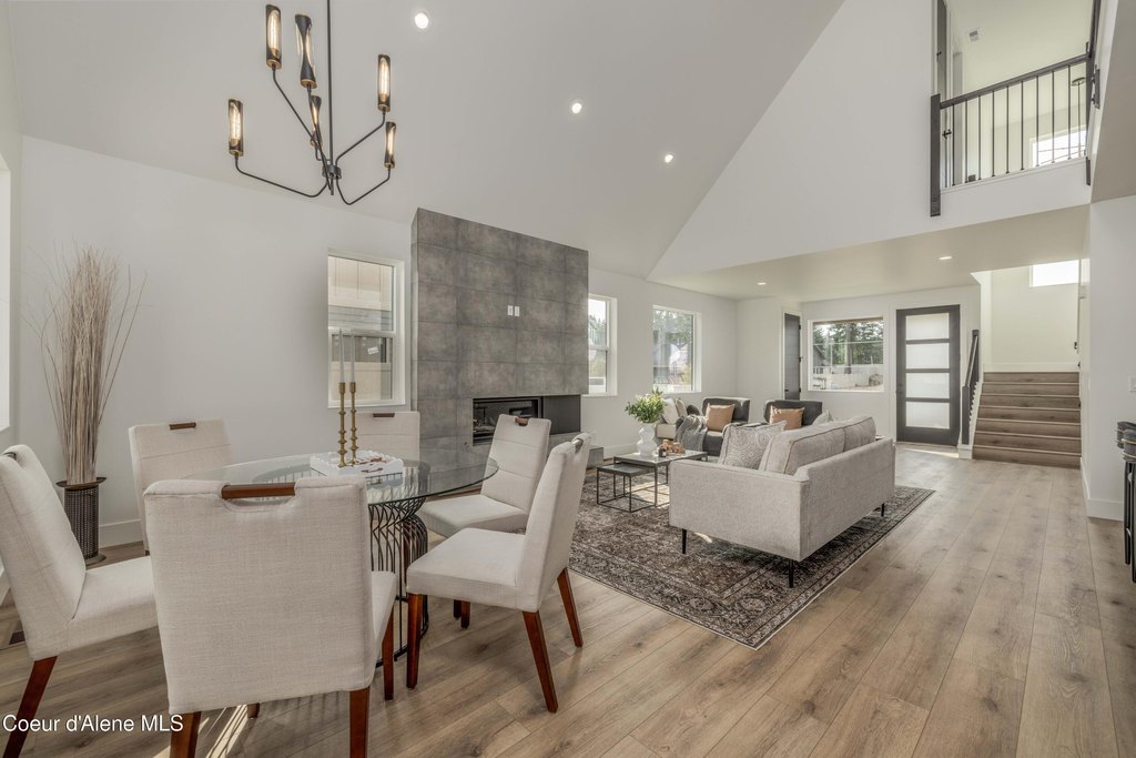 Hayden, Idaho, 83835, United States, 5 Bedrooms Bedrooms, ,4.5 BathroomsBathrooms,Residential,Forsale,1984586