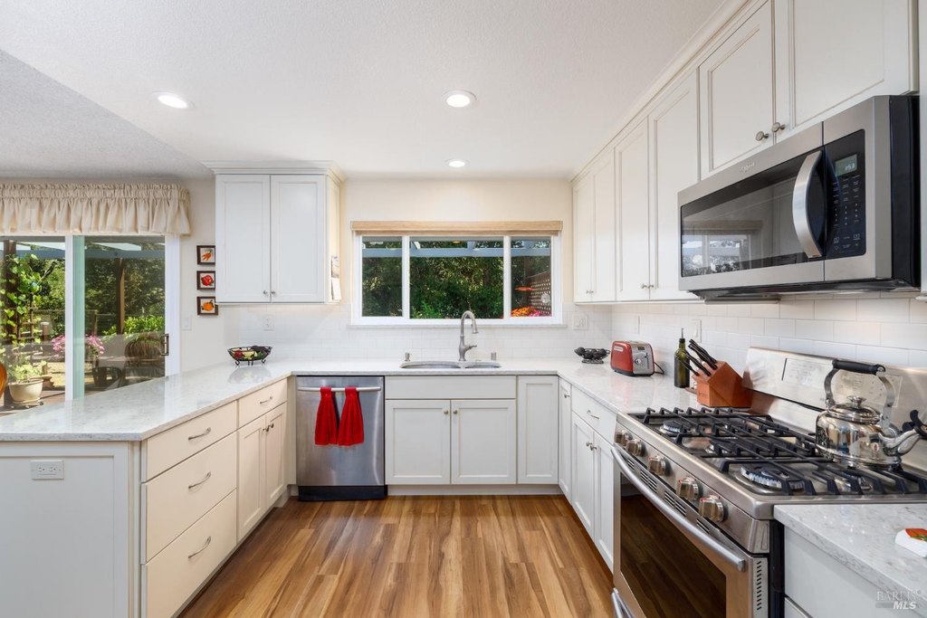 Santa Rosa, California, 95409, United States, 2 Bedrooms Bedrooms, ,2 BathroomsBathrooms,Residential,Forsale,1953129