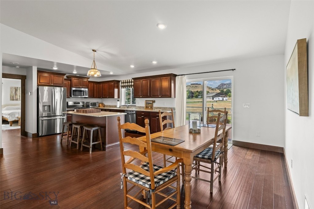 Ennis, Montana, 59729, United States, 3 Bedrooms Bedrooms, ,2 BathroomsBathrooms,Residential,Forsale,1986961