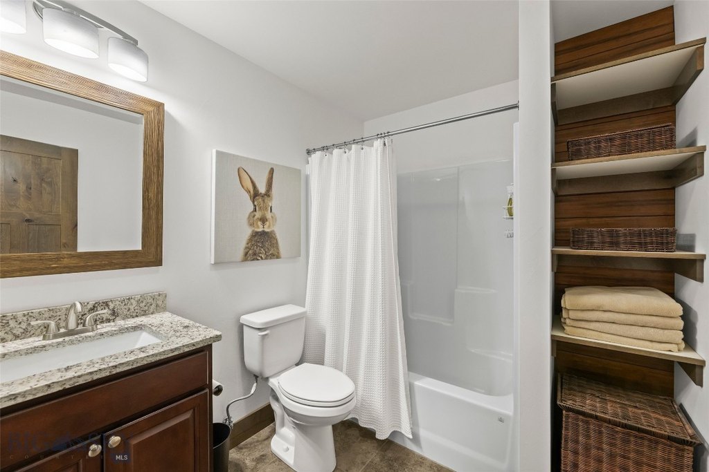 Ennis, Montana, 59729, United States, 3 Bedrooms Bedrooms, ,2 BathroomsBathrooms,Residential,Forsale,1986961