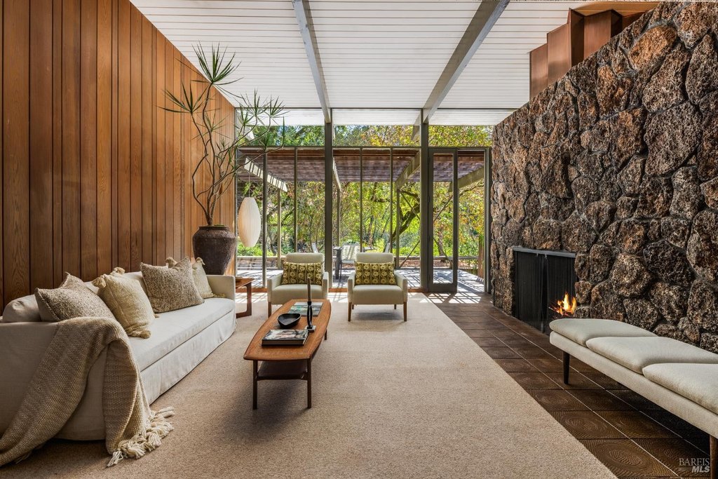 Santa Rosa, California, 95409, United States, 3 Bedrooms Bedrooms, ,2.5 BathroomsBathrooms,Residential,Forsale,1985934