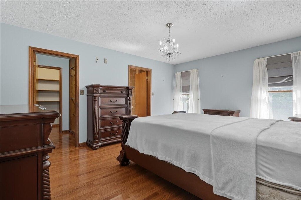 Russellville, Tennessee, 37860, United States, 3 Bedrooms Bedrooms, ,2.5 BathroomsBathrooms,Residential,Forsale,1962207