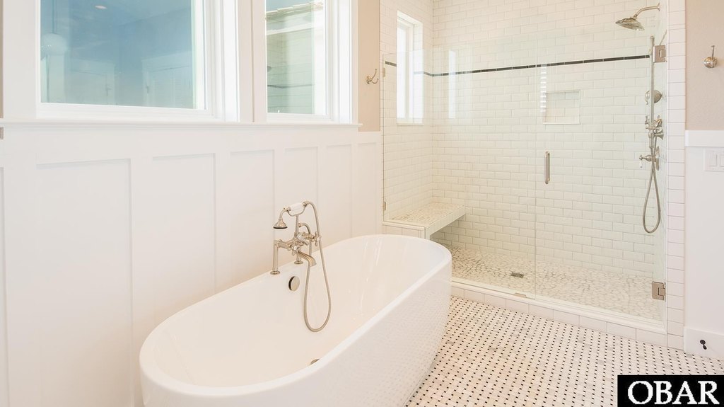 Duck, North Carolina, 27949, United States, 12 Bedrooms Bedrooms, ,12.5 BathroomsBathrooms,Residential,Forsale,1964360