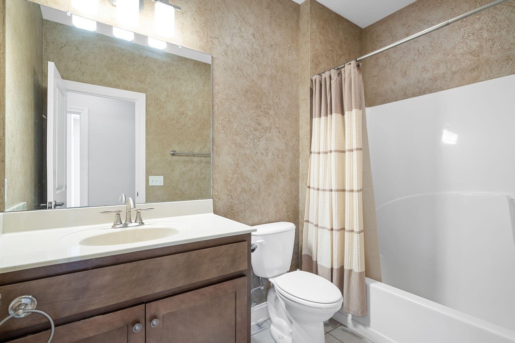 Chattanooga, Tennessee, 37421, United States, 3 Bedrooms Bedrooms, ,2 BathroomsBathrooms,Residential,Forsale,1946773