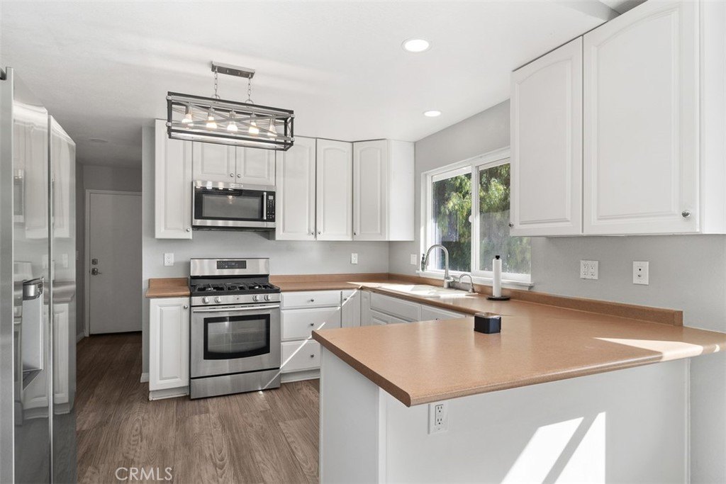 Hemet, California, 92544, United States, 4 Bedrooms Bedrooms, ,2.5 BathroomsBathrooms,Residential,Forsale,1953041