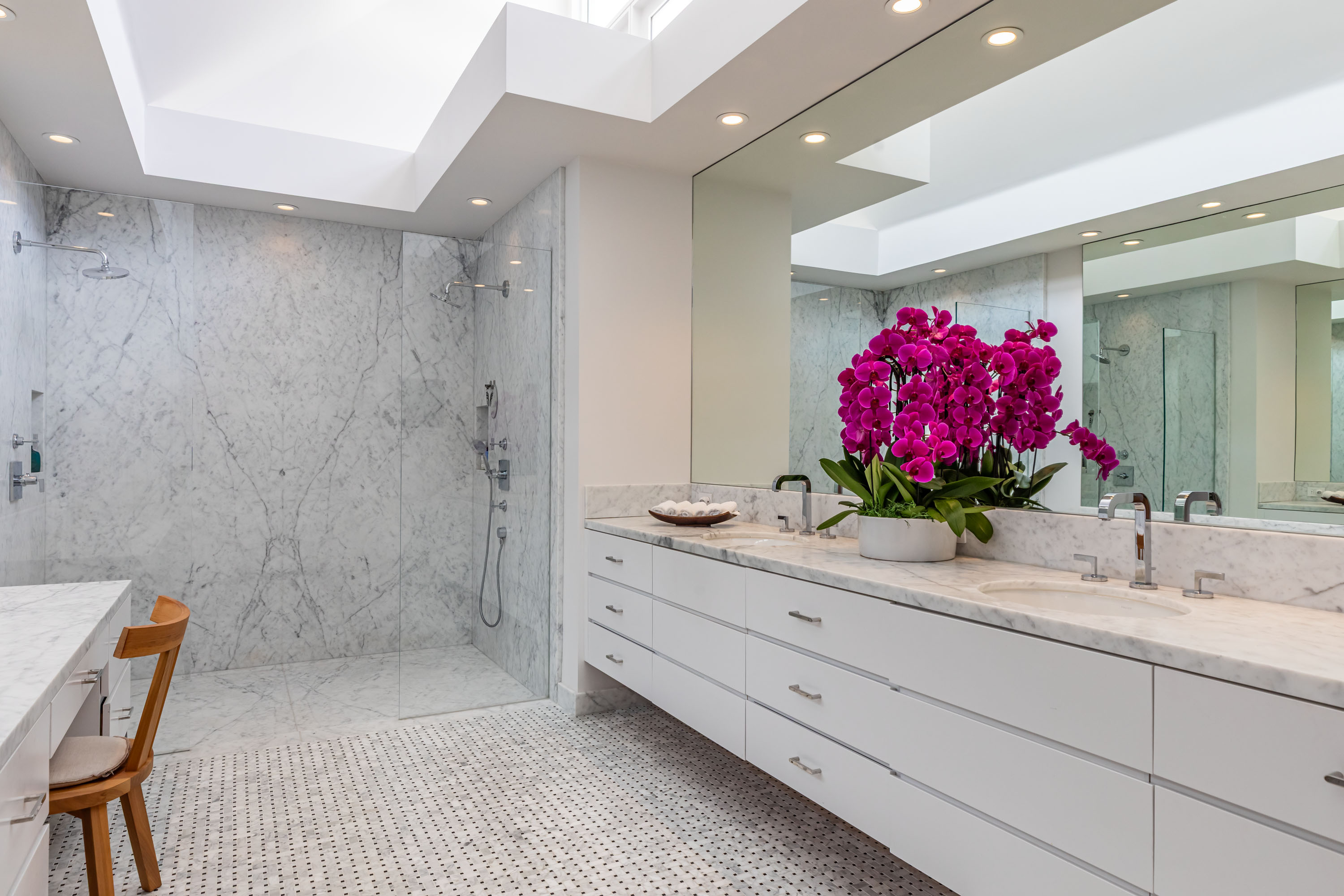 Malibu, California, 90265, United States, 4 Bedrooms Bedrooms, ,5 BathroomsBathrooms,Residential,Forsale,1985957