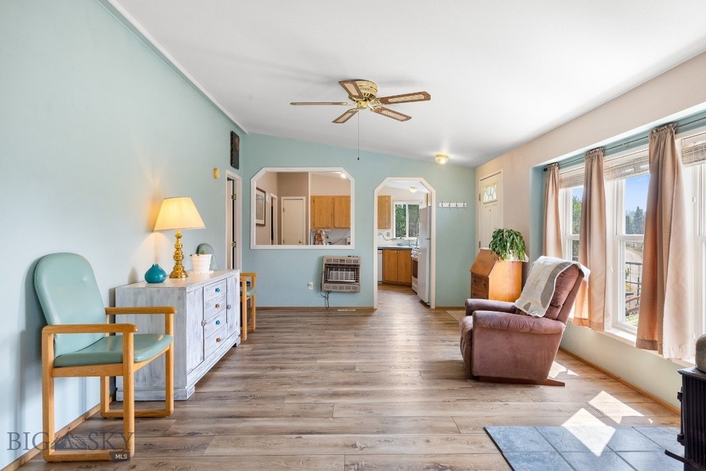 Whitehall, Montana, 59759, United States, 2 Bedrooms Bedrooms, ,2 BathroomsBathrooms,Residential,Forsale,1986969